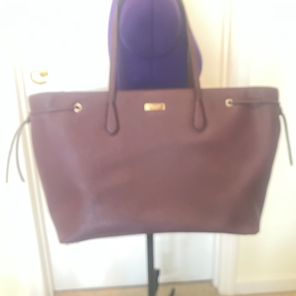 kate spade Ari Laurel Way Tote in Mulled Wine (Mulberry Purple) - Picture 3 of 16